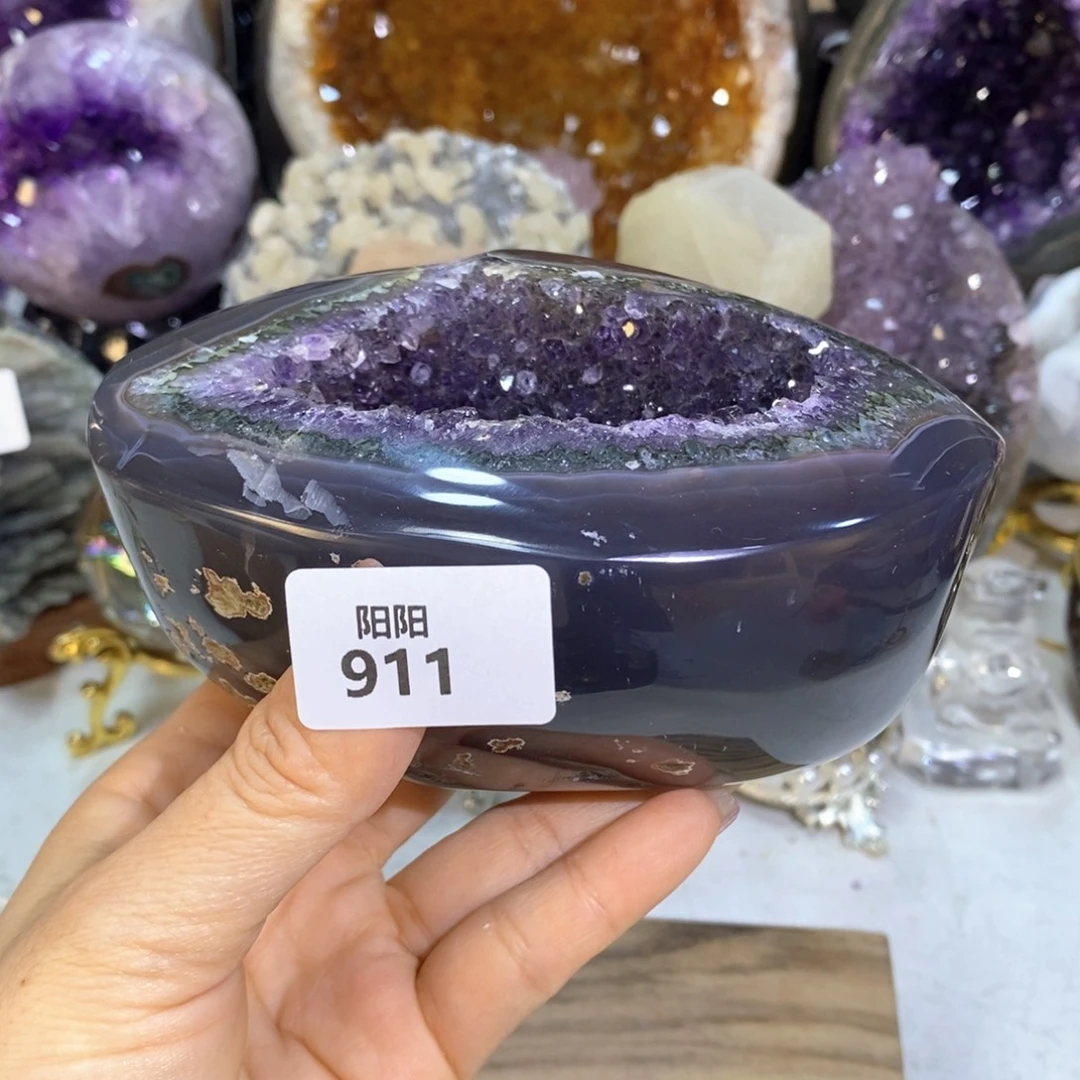 未镶嵌水晶大型摆件（非配饰）