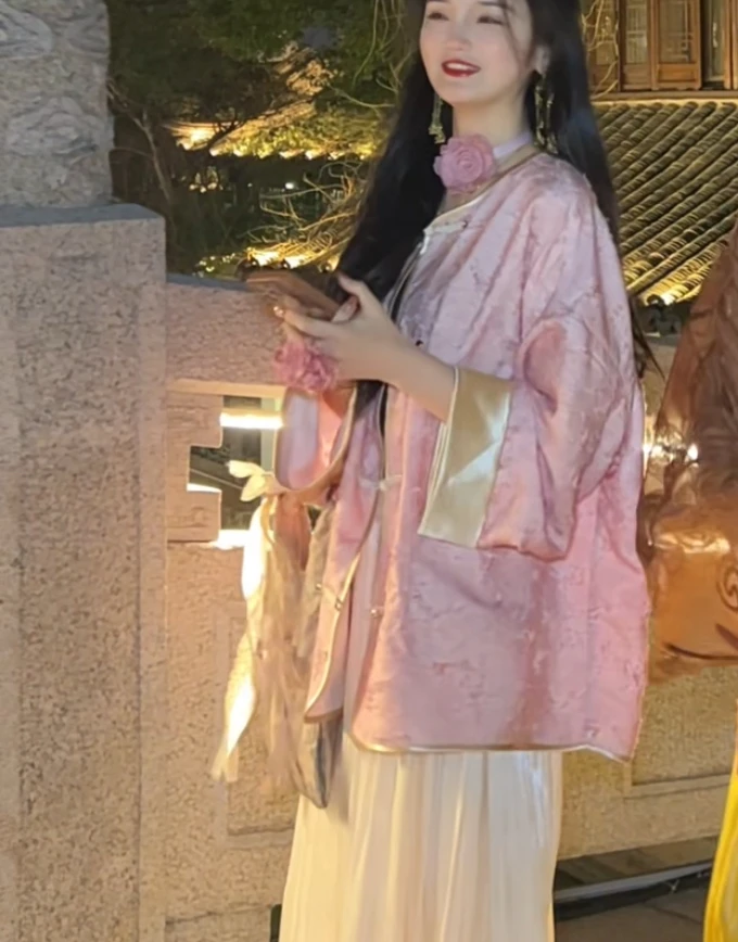 月畔湾【情语花】新中式春季国风提花显瘦盘扣上衣复古气质外套女