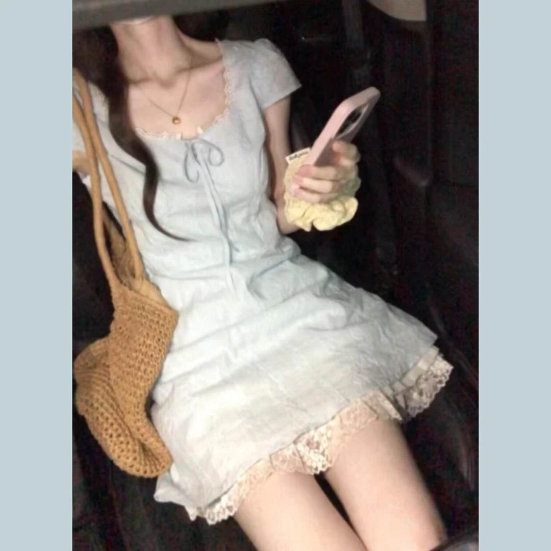 法式温柔风蓝色方领连衣裙子女装夏季2025新款夏日巨好看收腰短裙