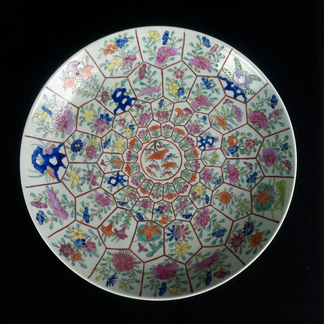 清光绪粉彩折枝花卉多格型大盘-M25L9002388