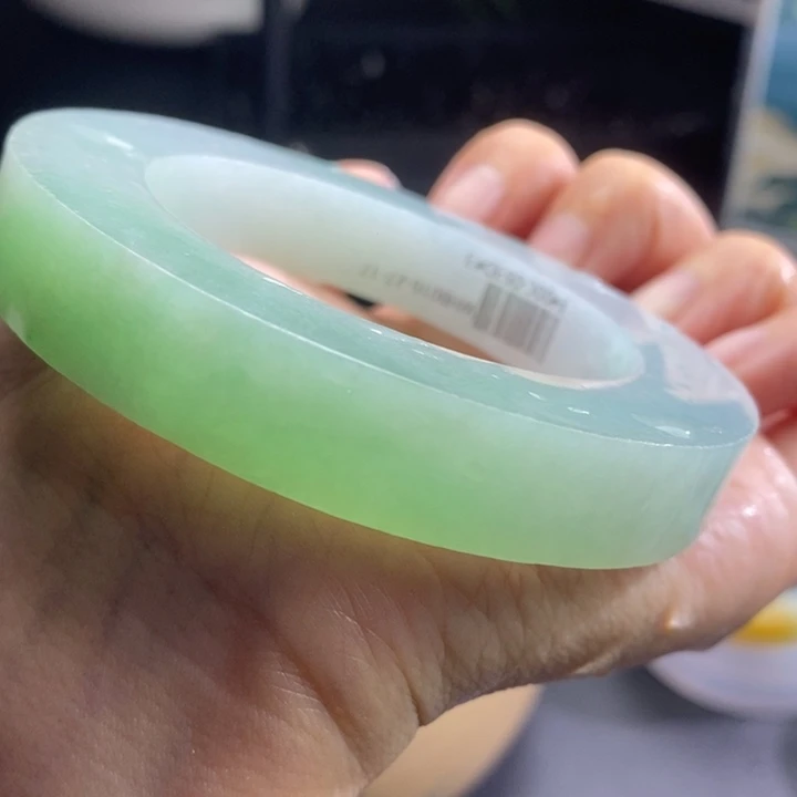 定制翡翠未镶嵌正圈