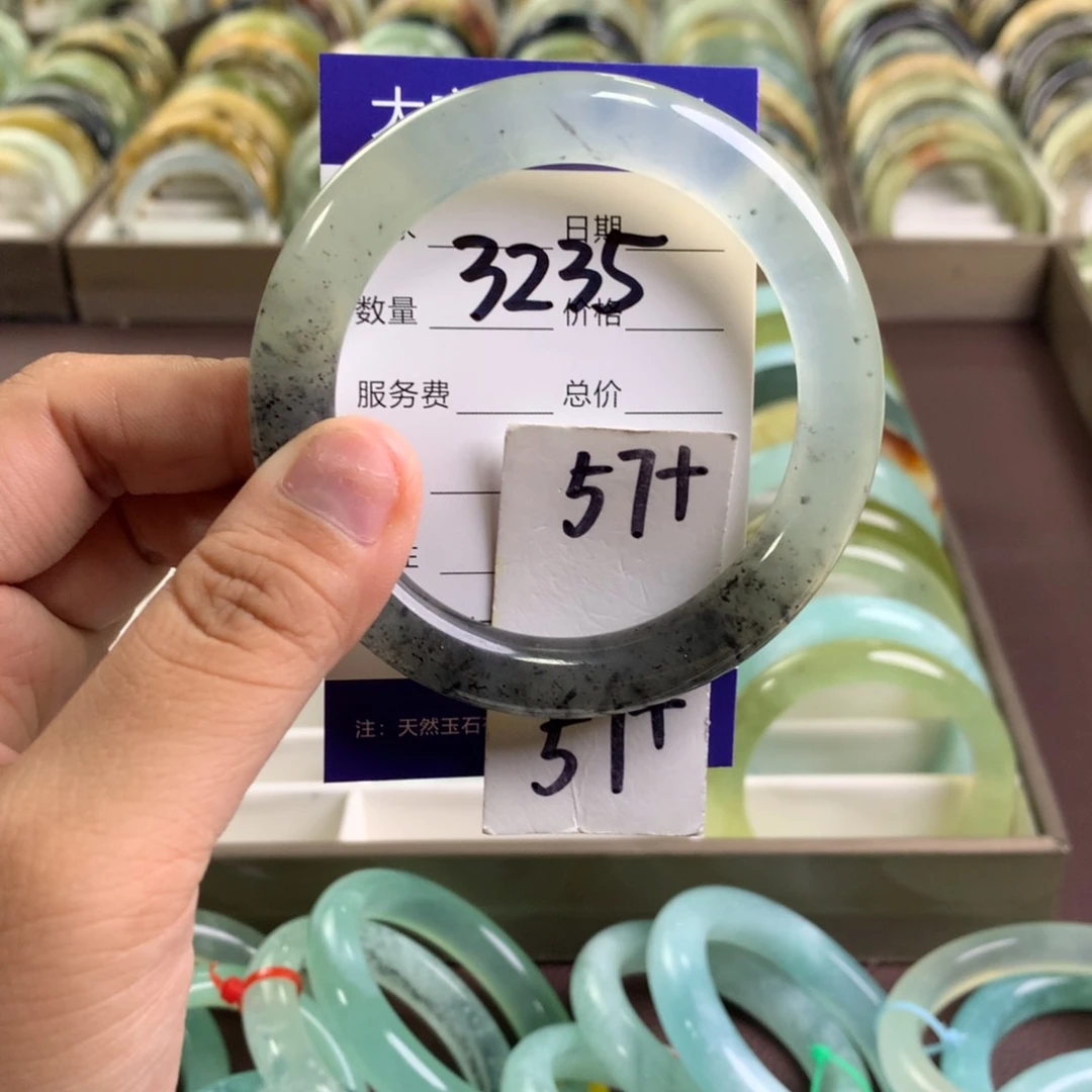 蛇纹石玉未镶嵌手镯3235