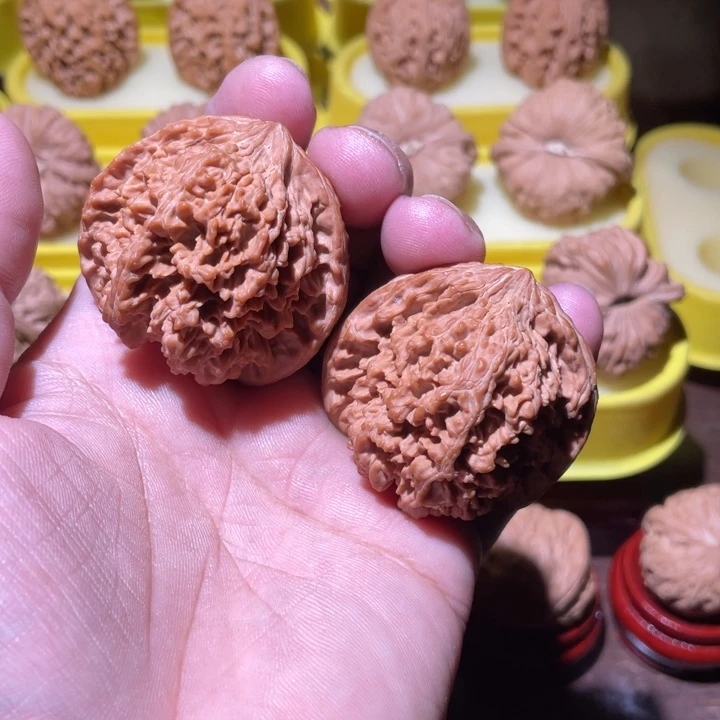 桃核吊坠满天星全品福利不退换