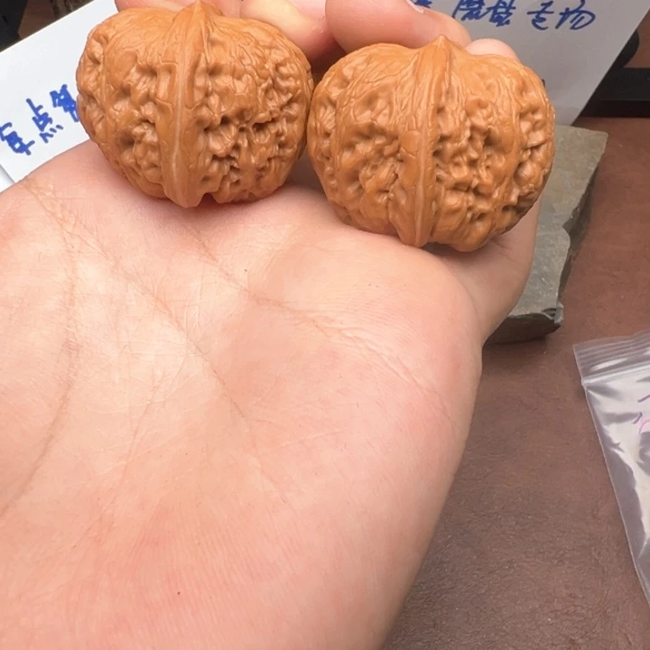 文玩核桃吊坠37全品元宝