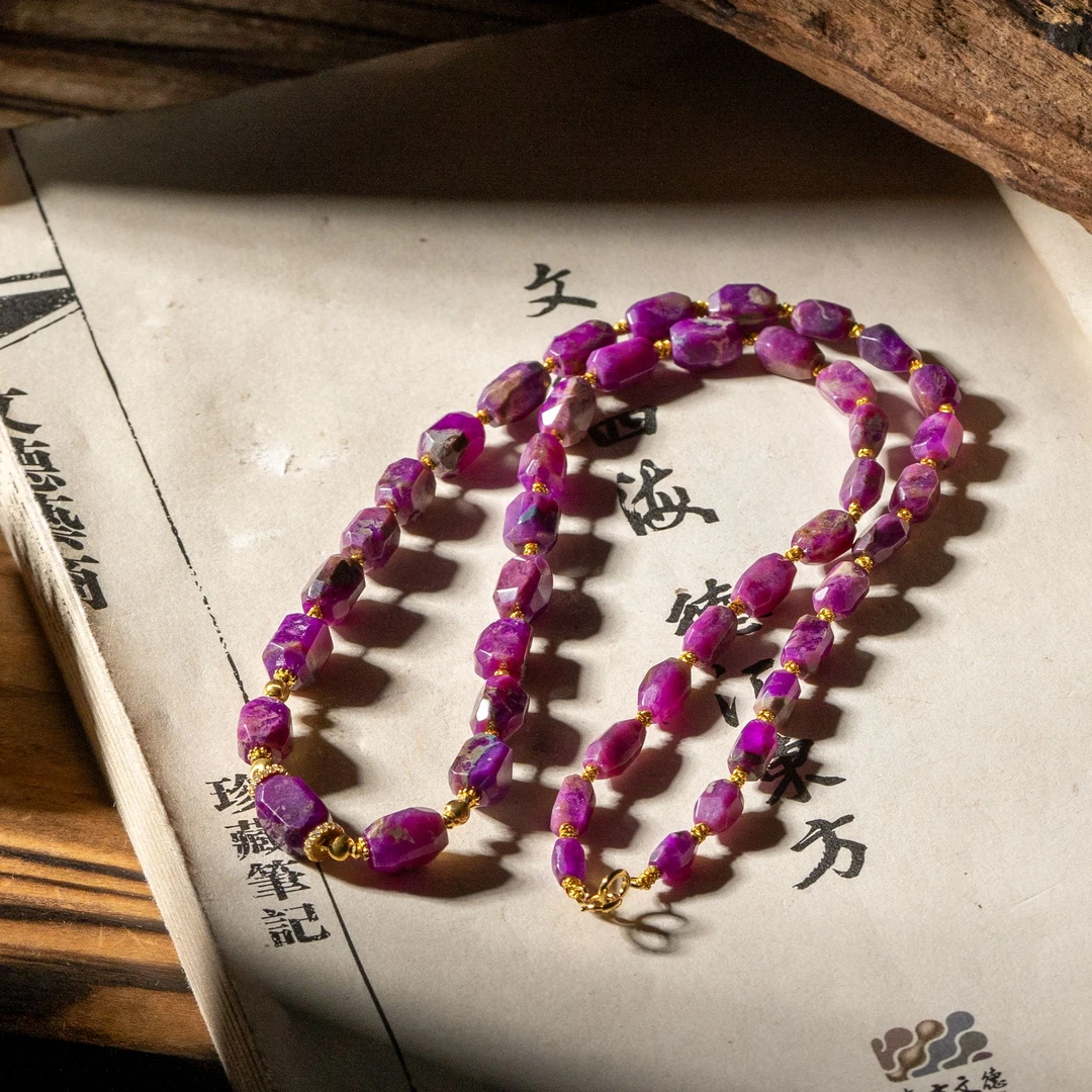 世间臻宝-18K金果酱红舒俱来45cm项链/多样性发/P9746/孤