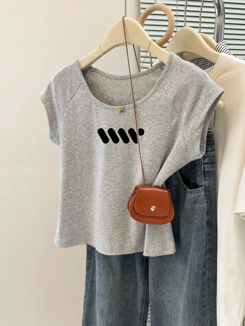 夏季法式上衣百搭显瘦圆领正肩棉质短袖新款印花小个子短款t恤女