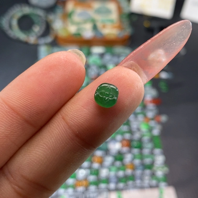 【闪购商品】翡翠挂件未镶嵌柿子