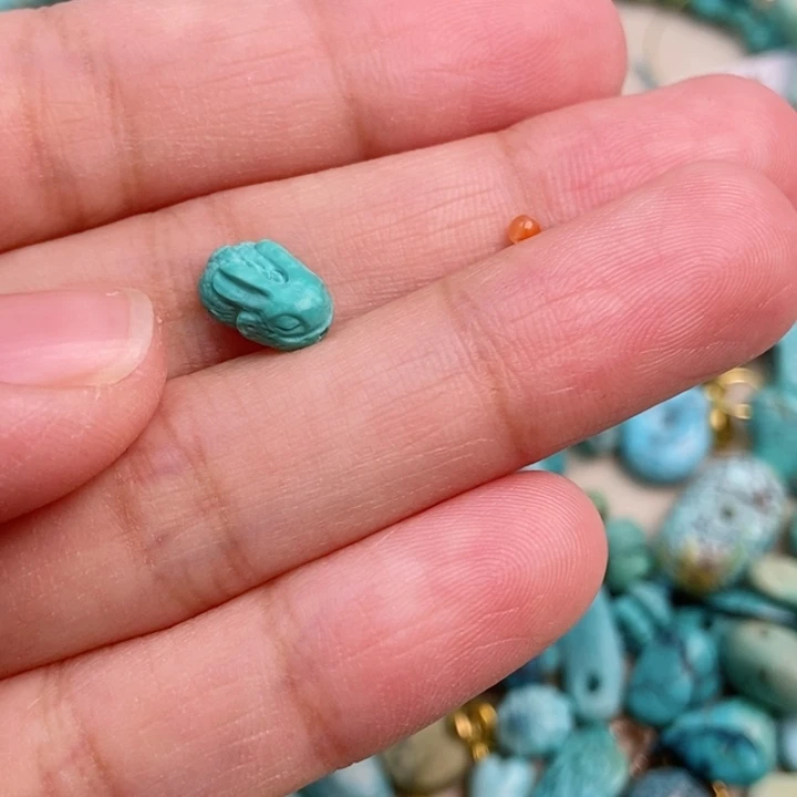 南红玛瑙未镶嵌珠宝奇石