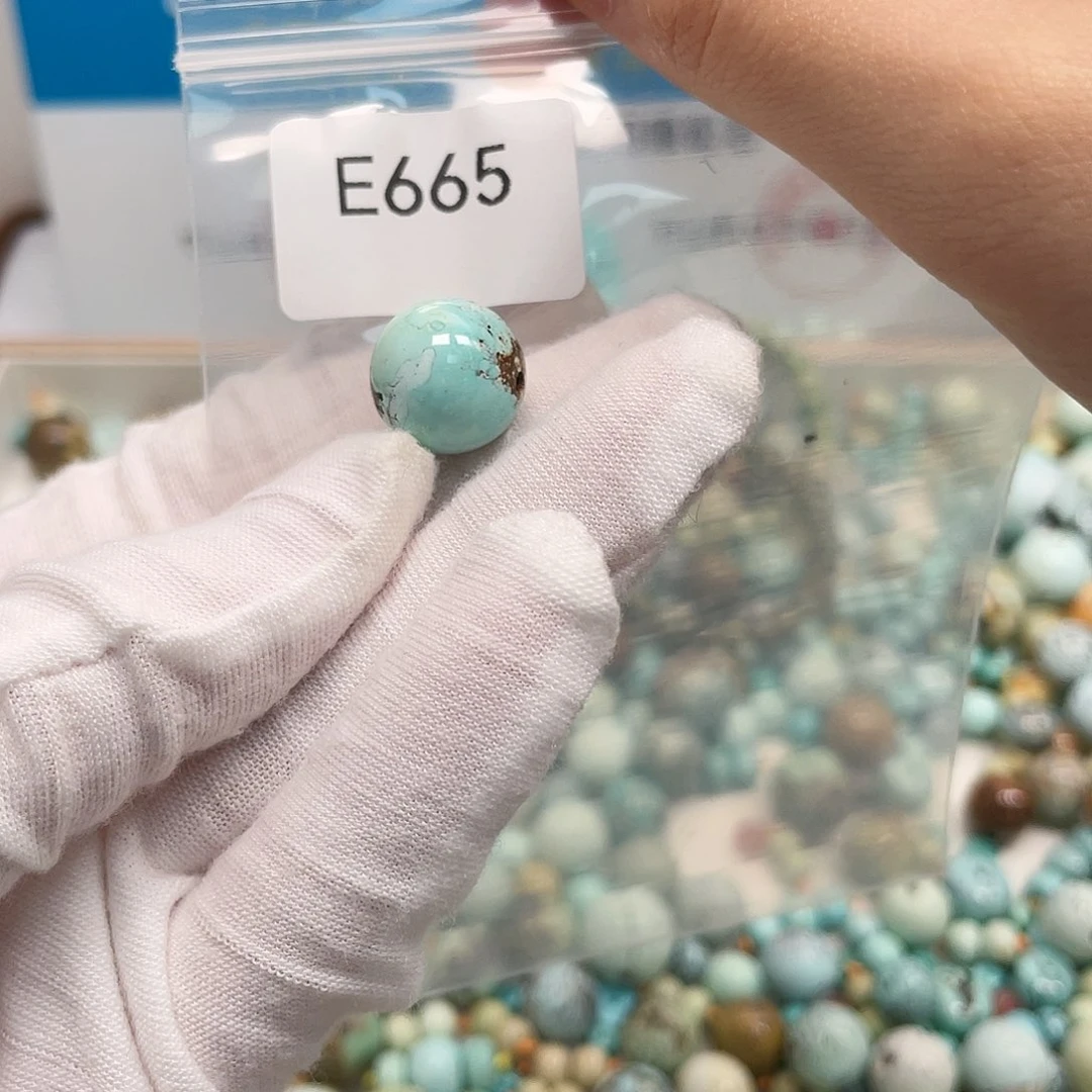 【闪购商品】南红玛瑙未镶嵌珠宝奇石