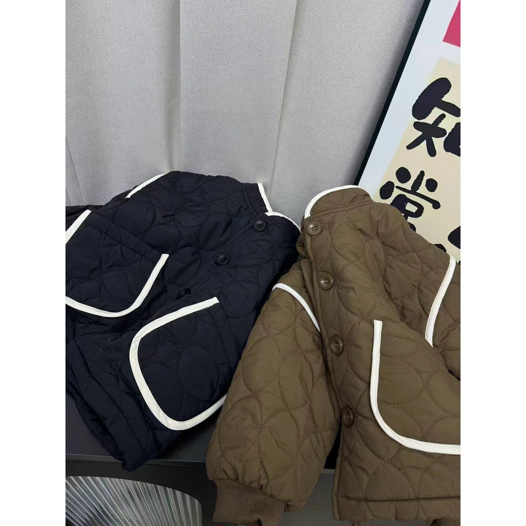 8809 二色立领棉服