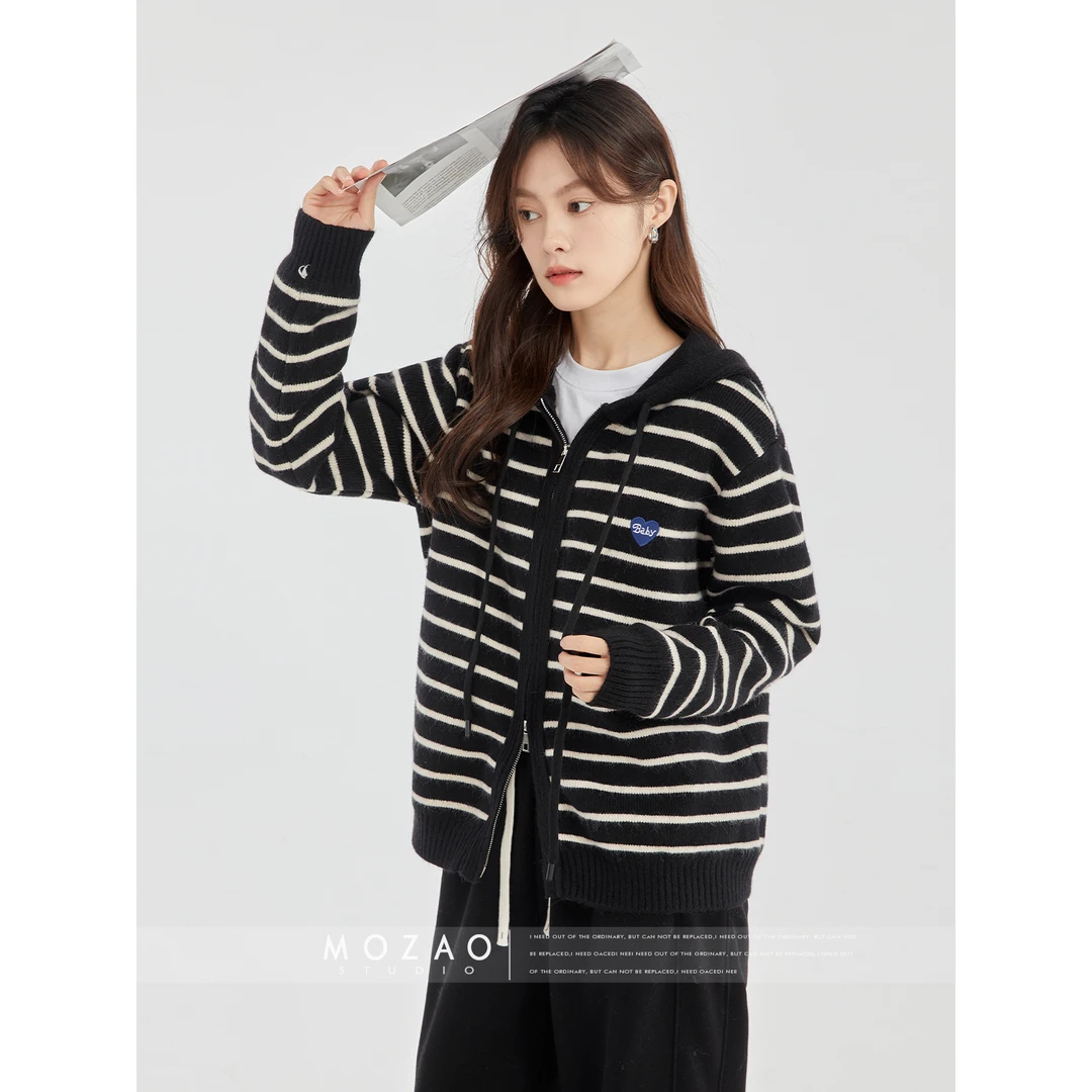 2025年初秋女装新款条纹针织毛衣开衫休闲拉链连帽针织开衫外套女