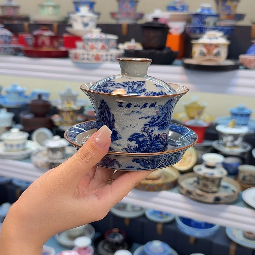 我们都在努力着改变自己和