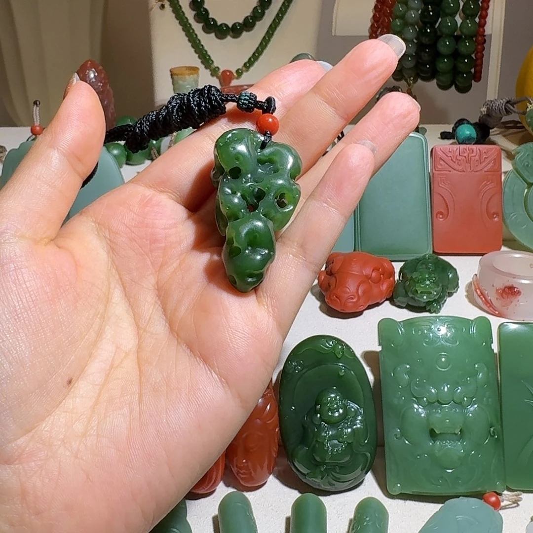 和田玉未镶嵌吊坠(赠链)新疆籽碧太湖石吊坠