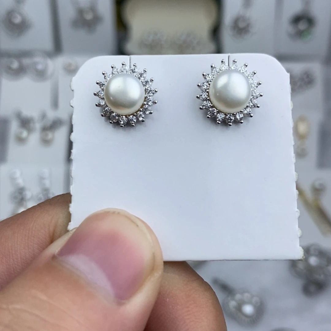 淡水珍珠未镶嵌耳坠