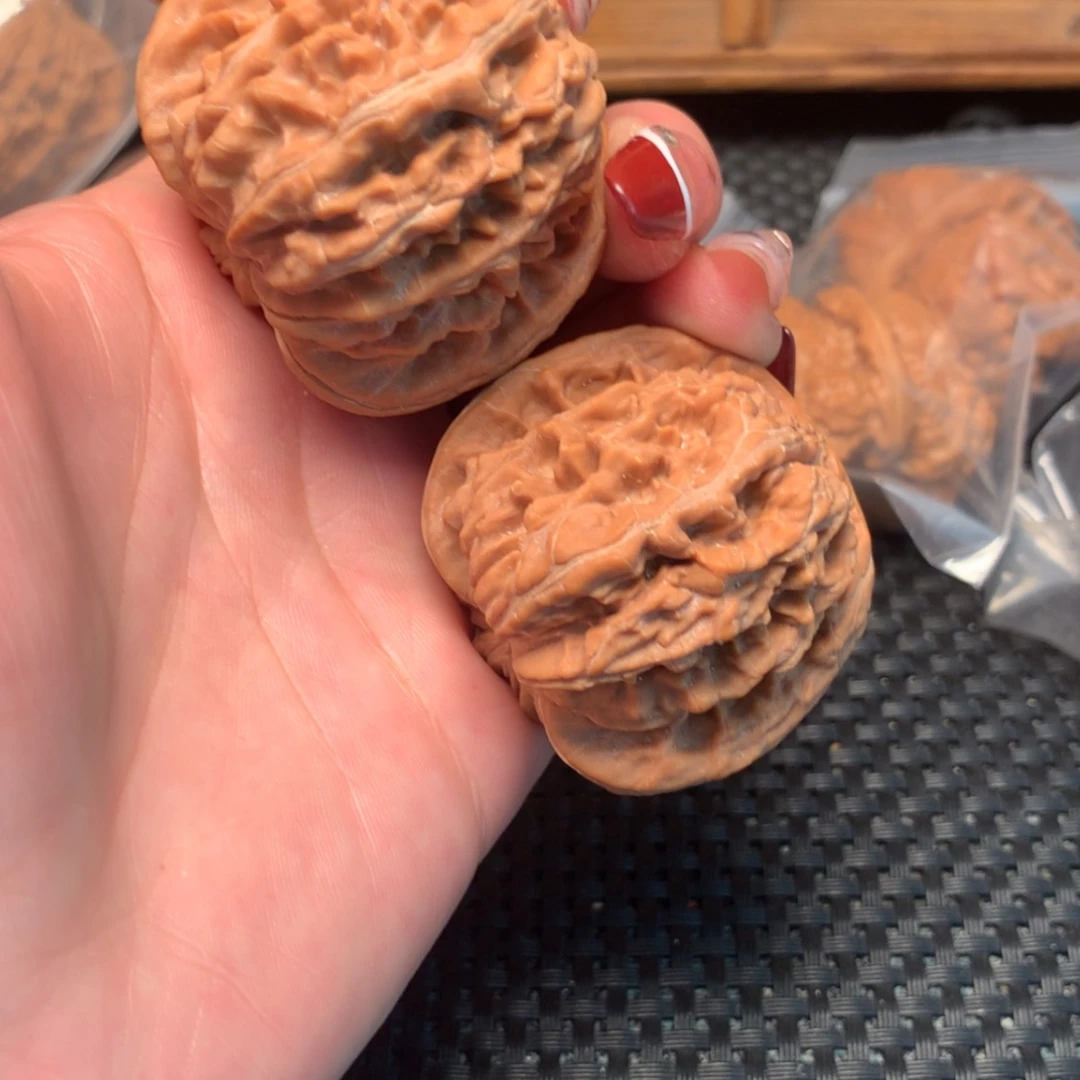 【闪购商品】文玩核桃吊坠四座楼