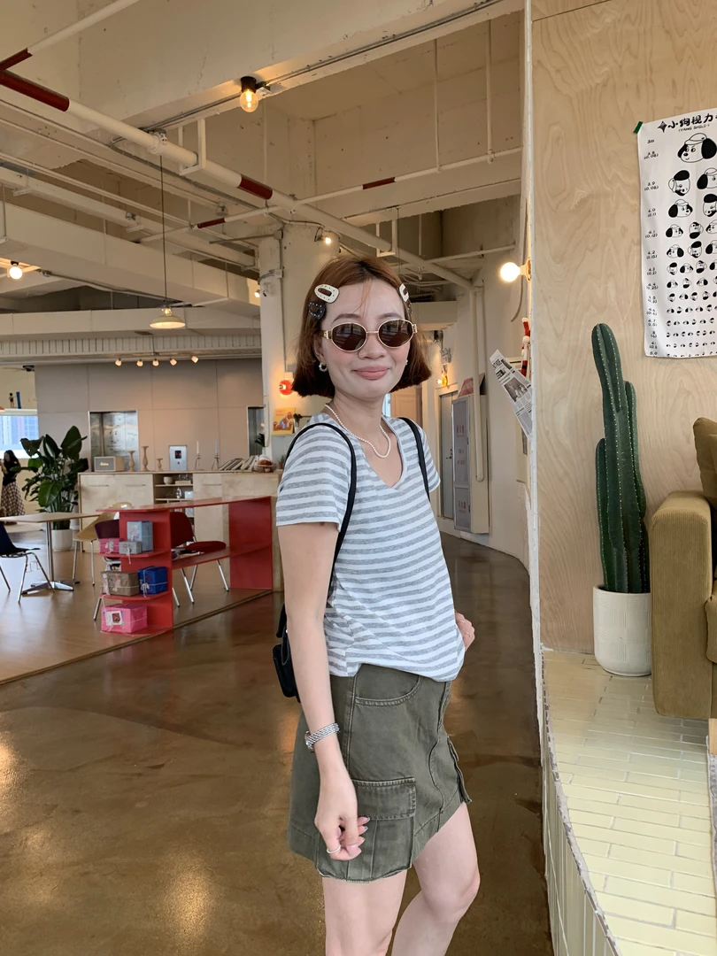 韩版时尚设计感U领条纹短袖T恤夏季新款简约百搭轻薄显瘦上衣9134