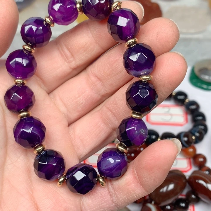 玛瑙/玉髓颈饰未镶嵌晶**品