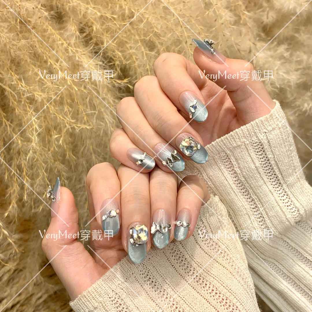 VERY MEET新款冰透蓝半截猫眼纯欲清冷感立体蝴蝶显白美甲贴74&78