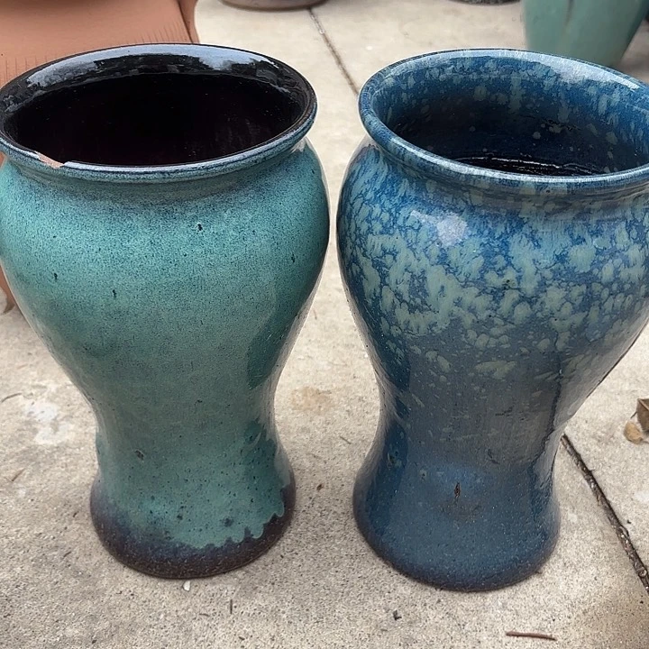 红陶瑕疵两个15高度27