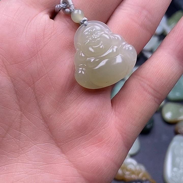 未镶嵌和田玉挂件