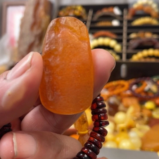 手链琥珀未镶嵌吊坠