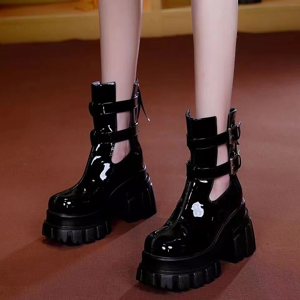 H-复古马丁靴女2025春夏新款百搭瘦瘦靴厚底时尚中跟英伦风短靴