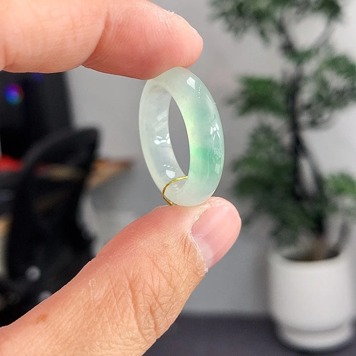 翡翠未镶嵌戒指16号