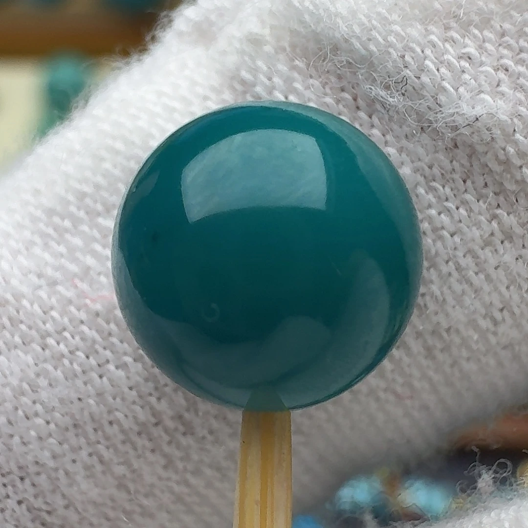 绿松石未镶嵌圆珠8.6