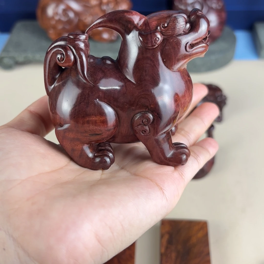 黄花梨/降香黄檀把件