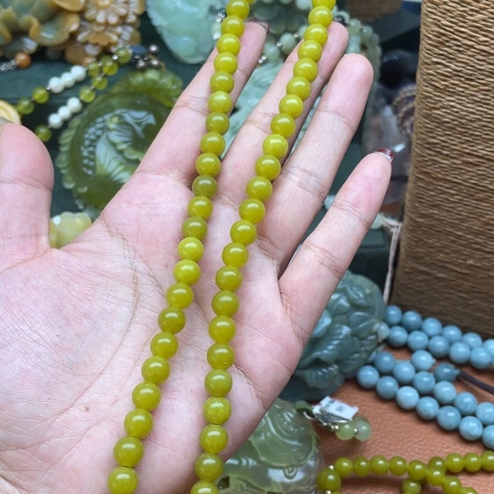 蛇纹石玉吊坠合金