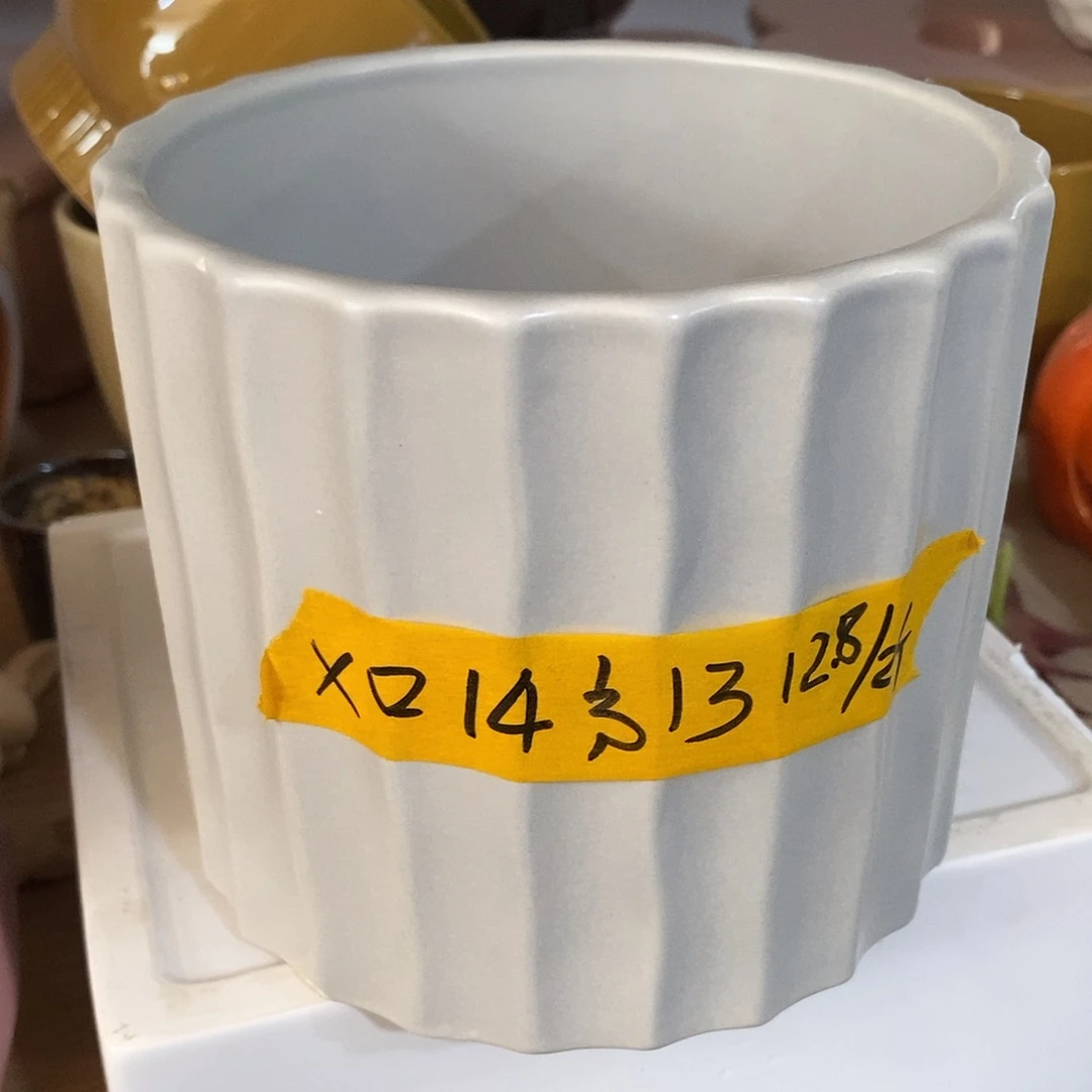 摆件陶陶盆有孔 瑕疵介意勿拍