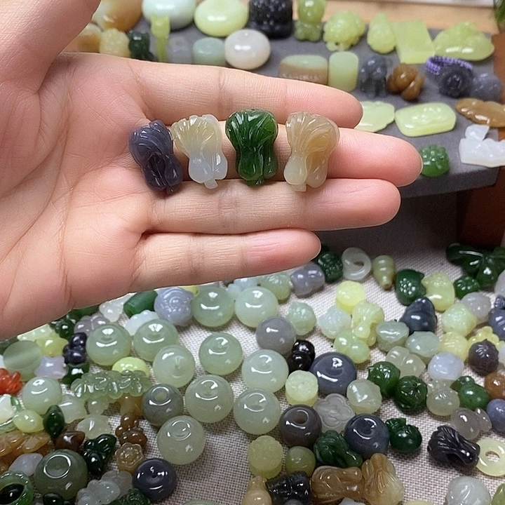 未镶嵌和田玉挂件白菜120一个多样性发其一