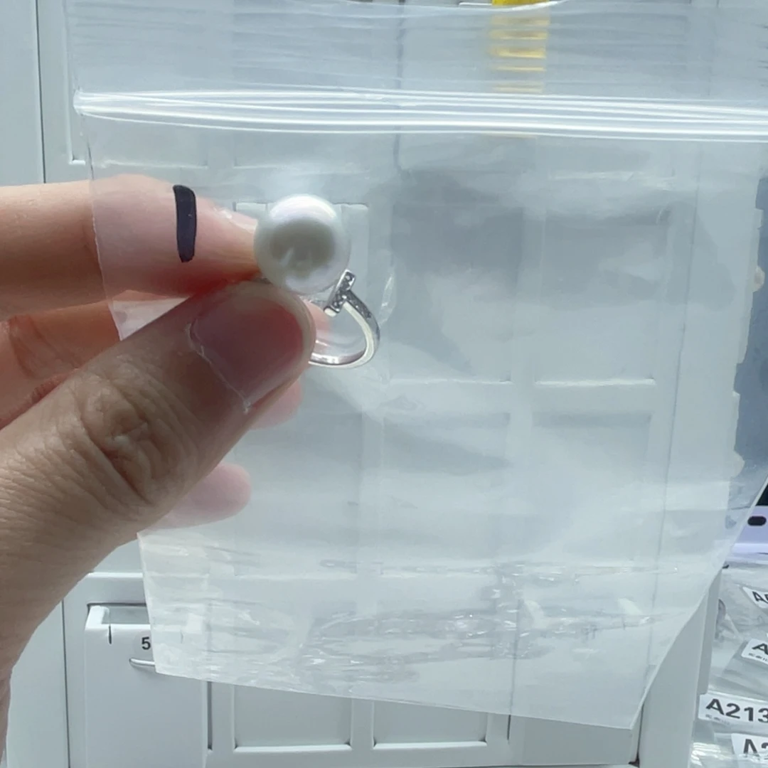 淡水珍珠颈饰合金