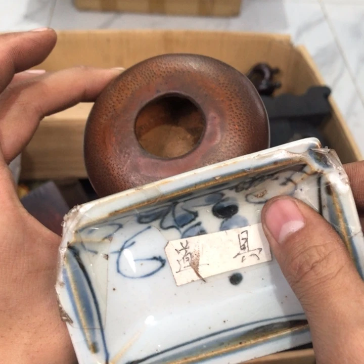 陶瓷孤品单件车里拍