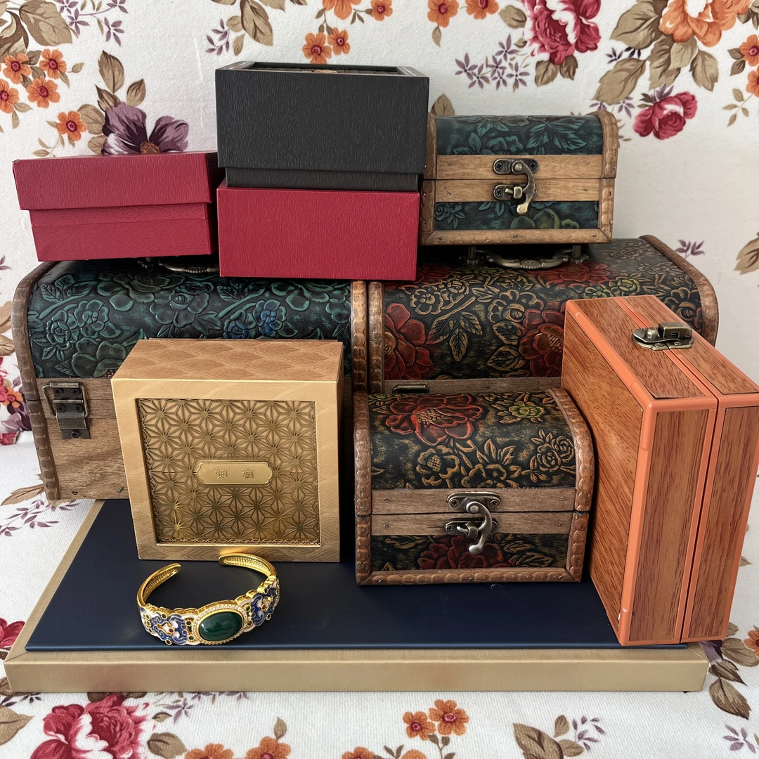 惊喜礼盒春节风SPKE023000