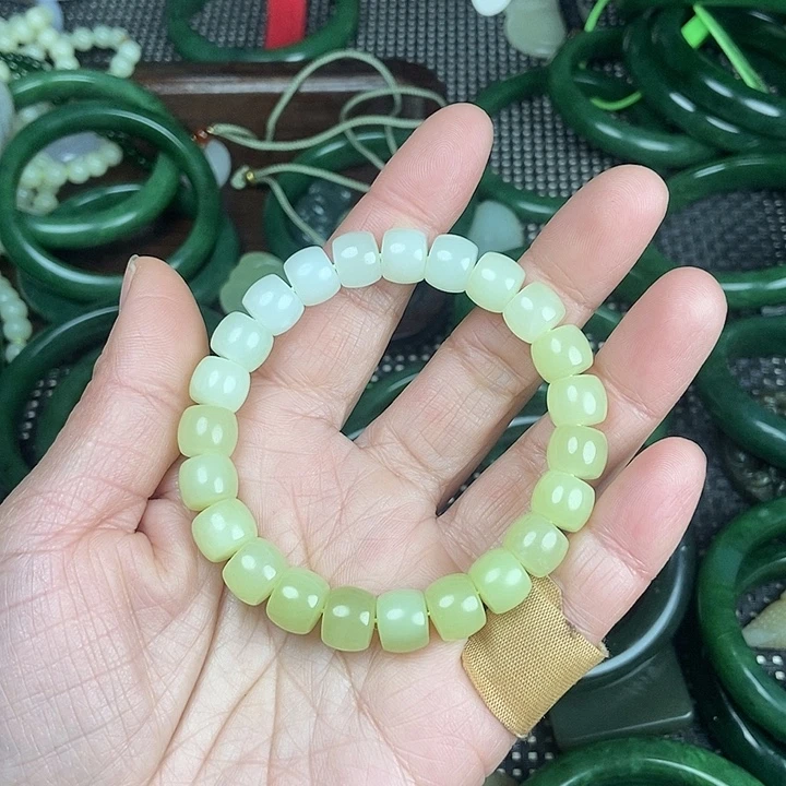 和田玉（黄玉）未镶嵌手链