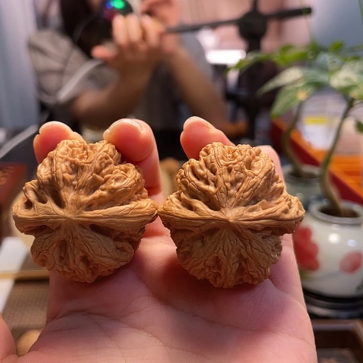 文玩核桃把件粗筋闪2