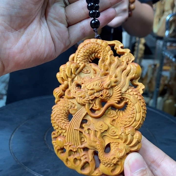 柏木（崖柏）手把件龙牌