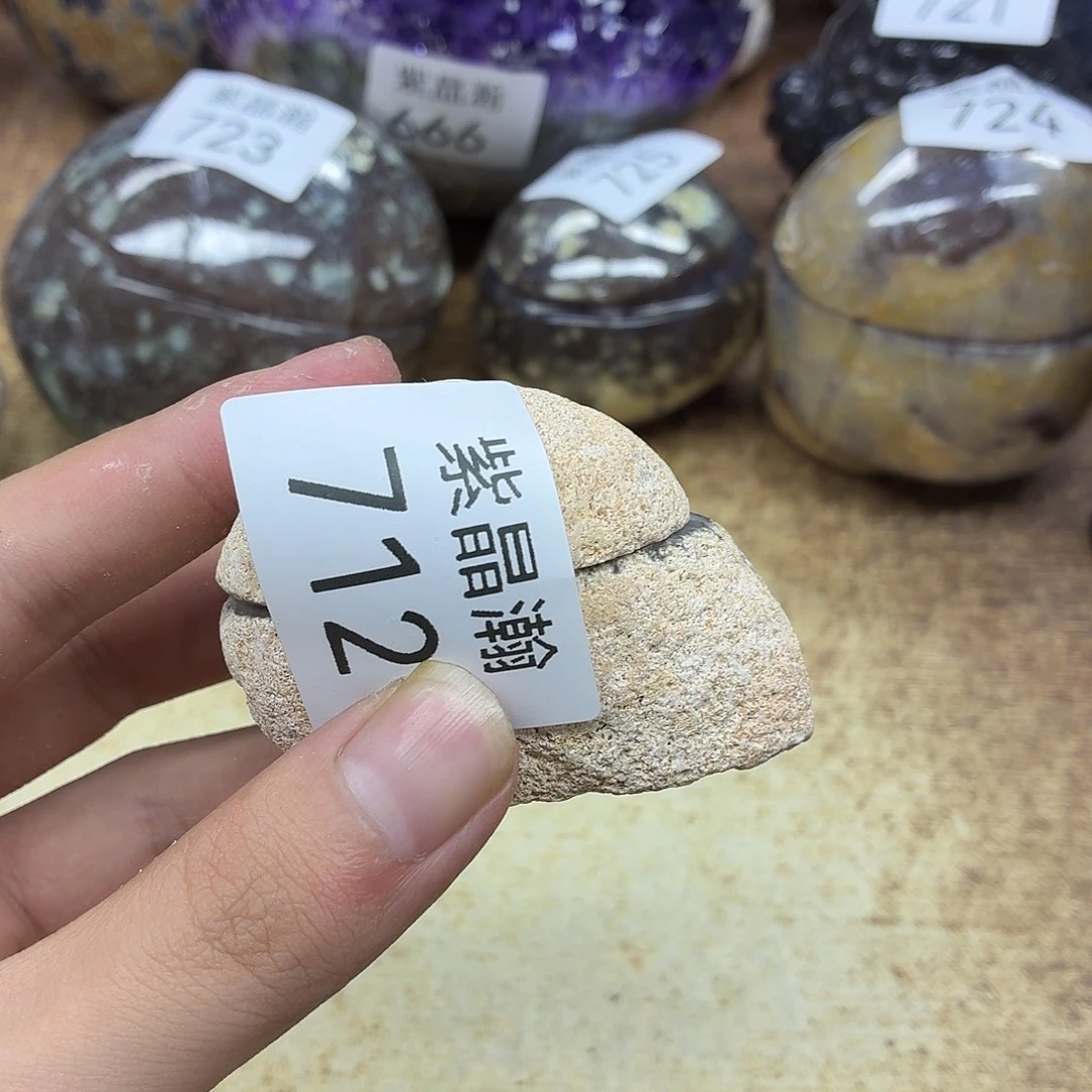 香***儿大型摆件（非配饰）未镶嵌水晶