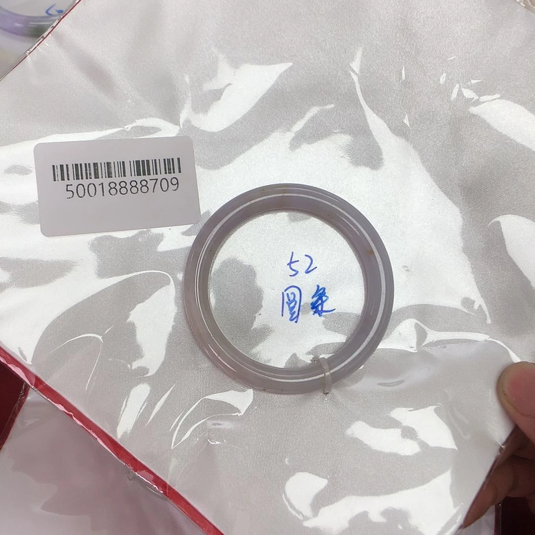 翡翠手镯未镶嵌天然缅甸翡翠手镯