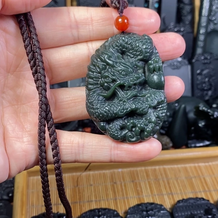 和田玉(青玉)未镶嵌颈饰