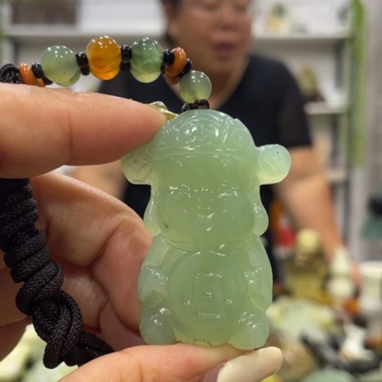 未镶嵌岫玉吊坠吊坠