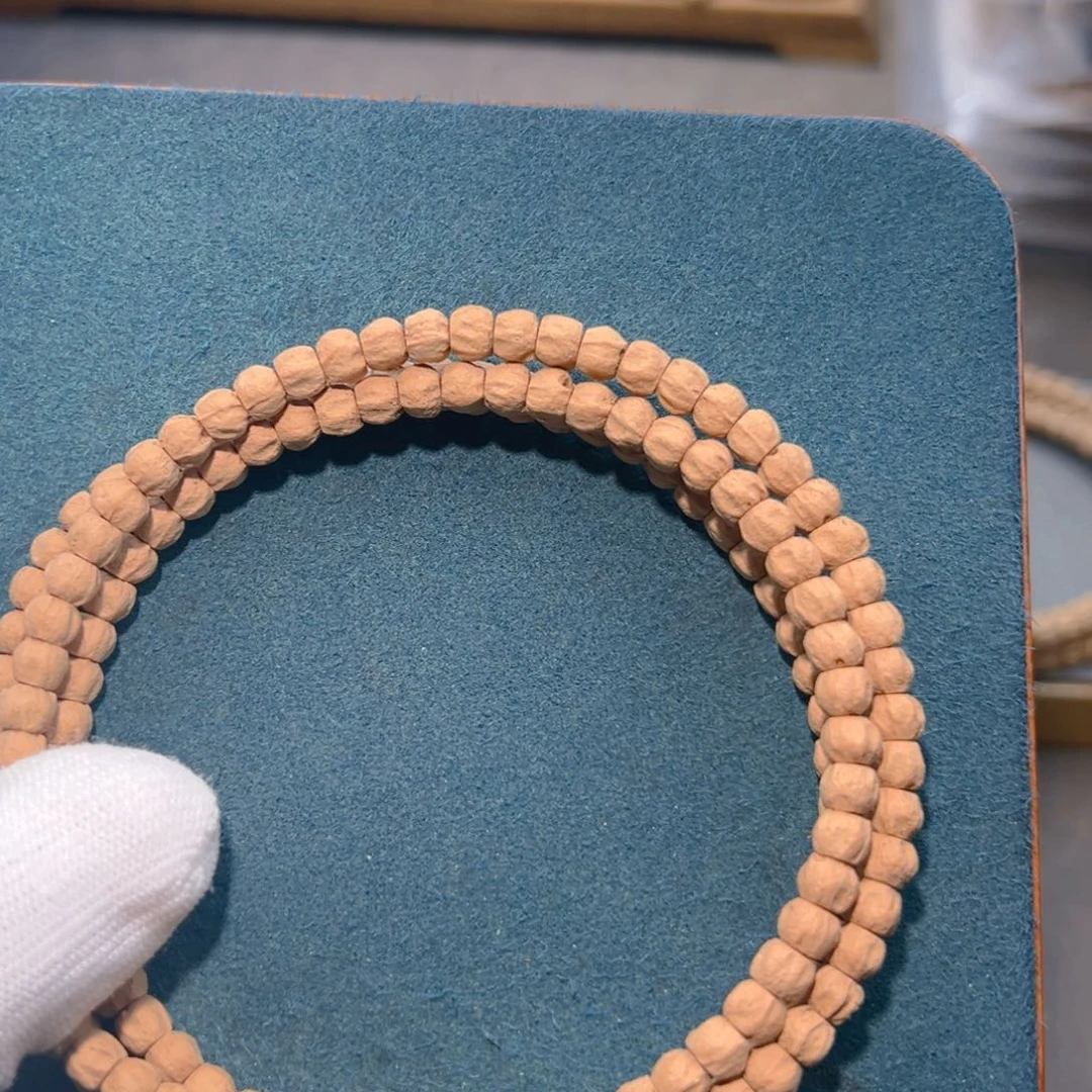 吊坠柏香籽/百香籽老*玉莲花