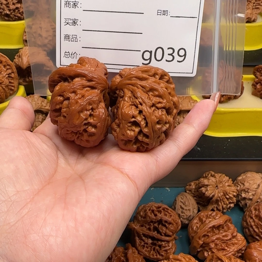 行***者把件桃核文玩的好