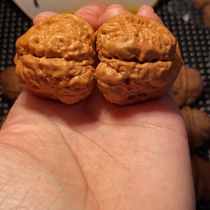 文玩核桃把件四开八腿