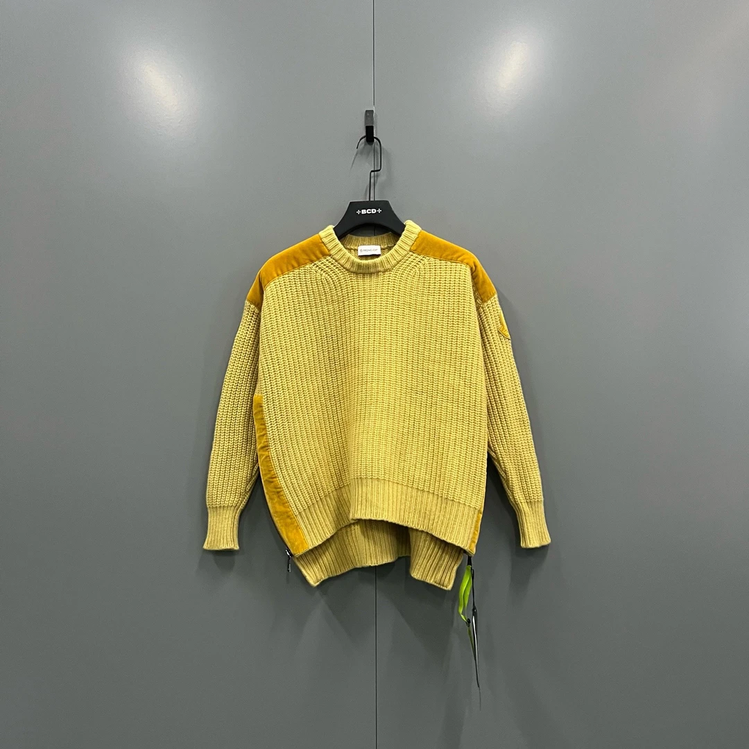 99新 MONCLER zz1 黄色植绒拼接毛衣 XS码/610364