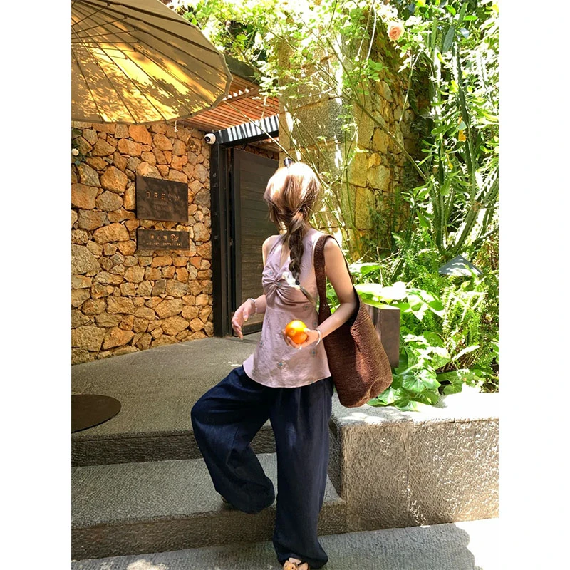 韩系甜美风设计感小众洋气扭结V领无袖上衣高腰宽松直筒裤阔腿裤