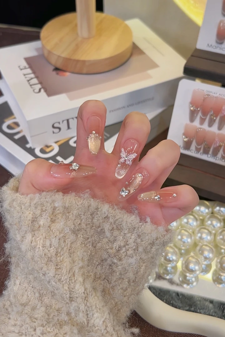 【金秋蝶舞】时尚清新纯欲高级感成品穿载式手工美甲显白气质