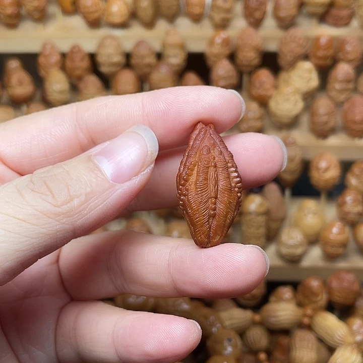 橄榄核手串/手链佛手一个