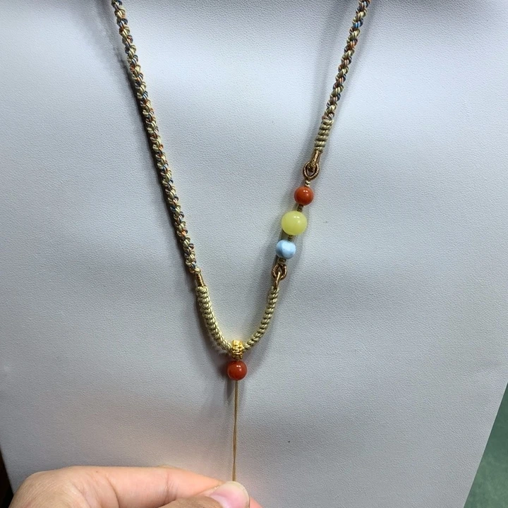 蜜蜡未镶嵌颈饰挂绳